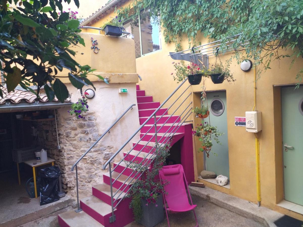 Gite De L'Aspa Saint-Christol  Luaran gambar