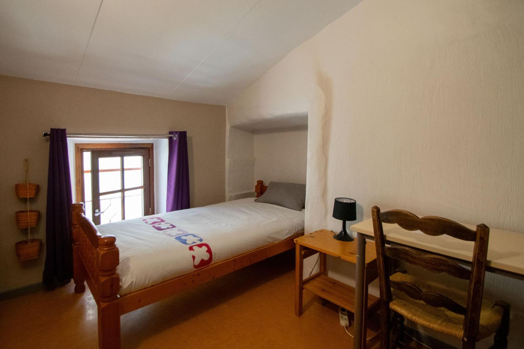 Gite De L'Aspa Saint-Christol  Bilik gambar