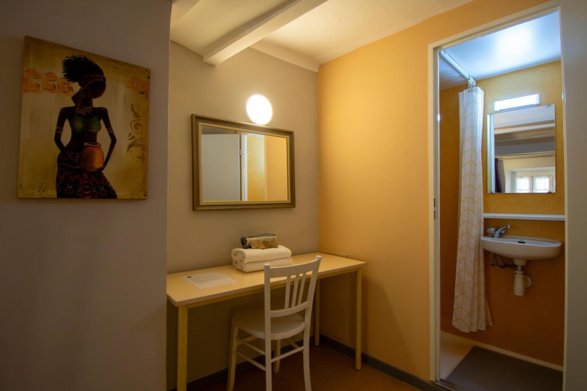 Gite De L'Aspa Saint-Christol  Bilik gambar